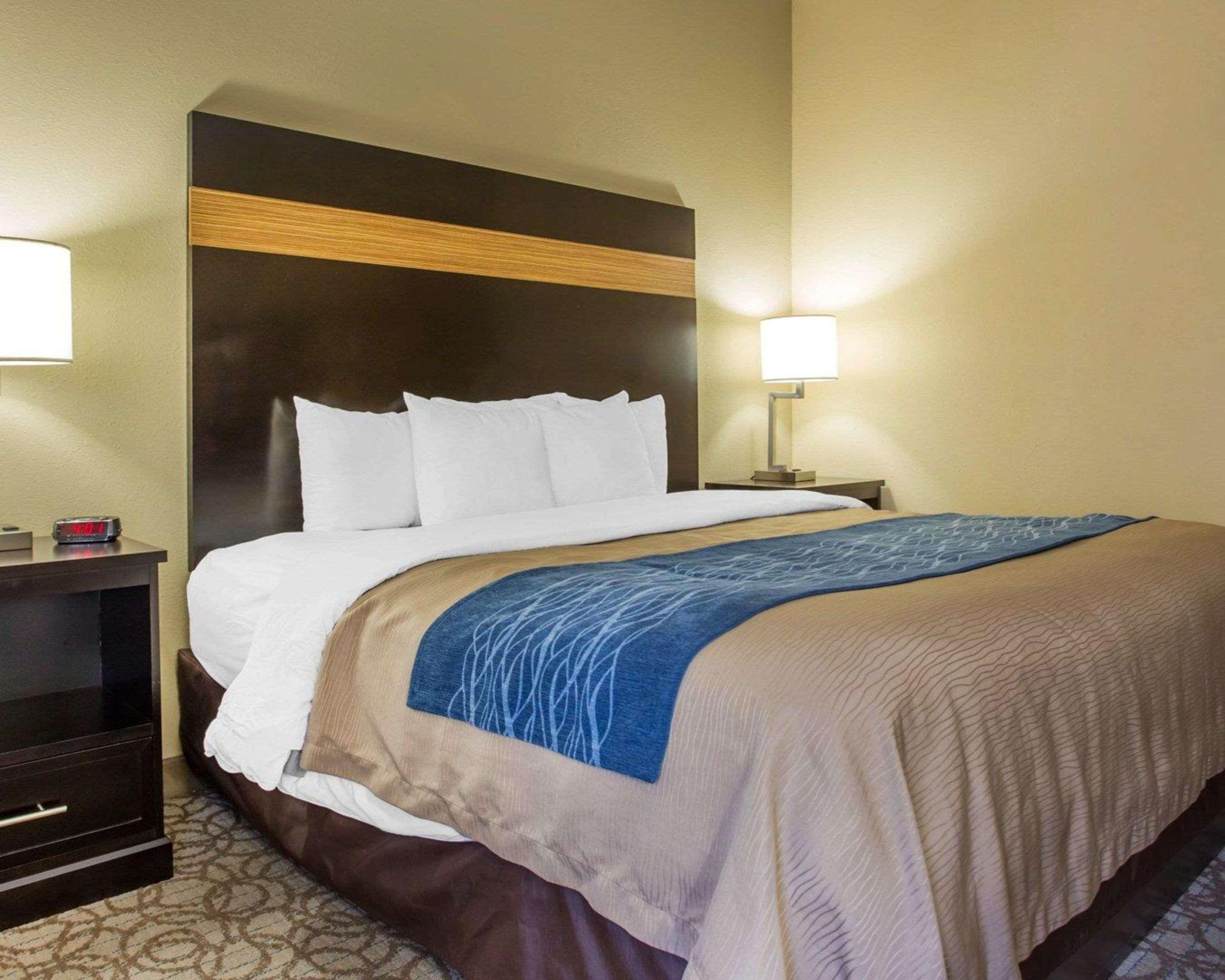 Comfort Inn & Suites At Stone Mountain Zewnętrze zdjęcie