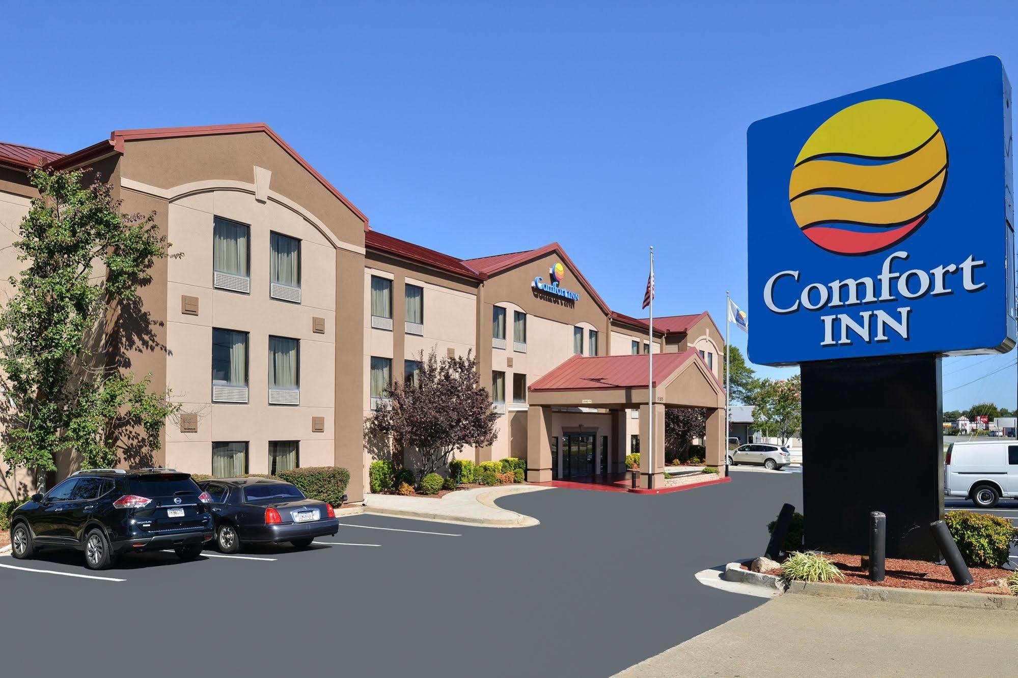 Comfort Inn & Suites At Stone Mountain Zewnętrze zdjęcie